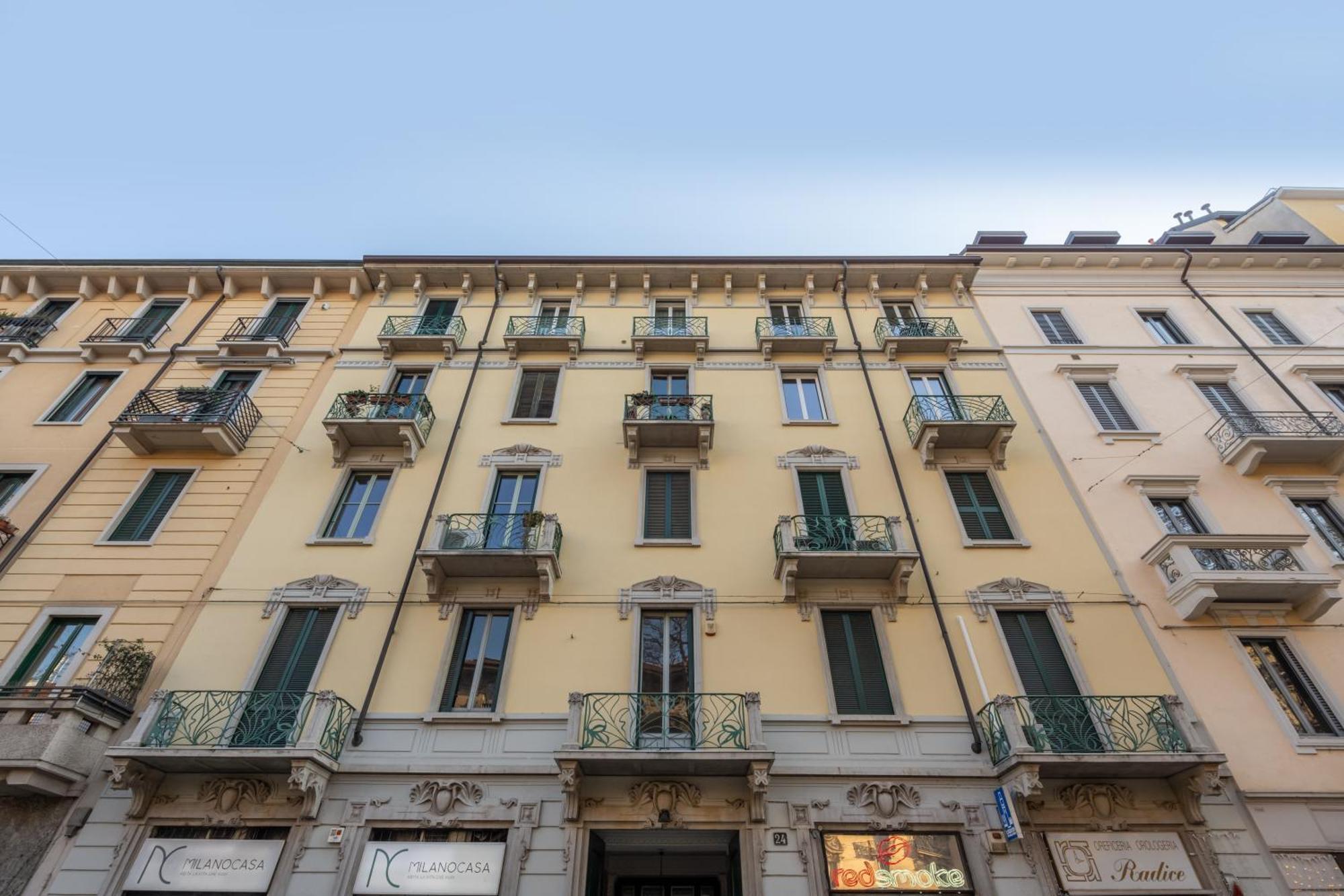 We Home - Premuda Boutique, Milano Exteriör bild