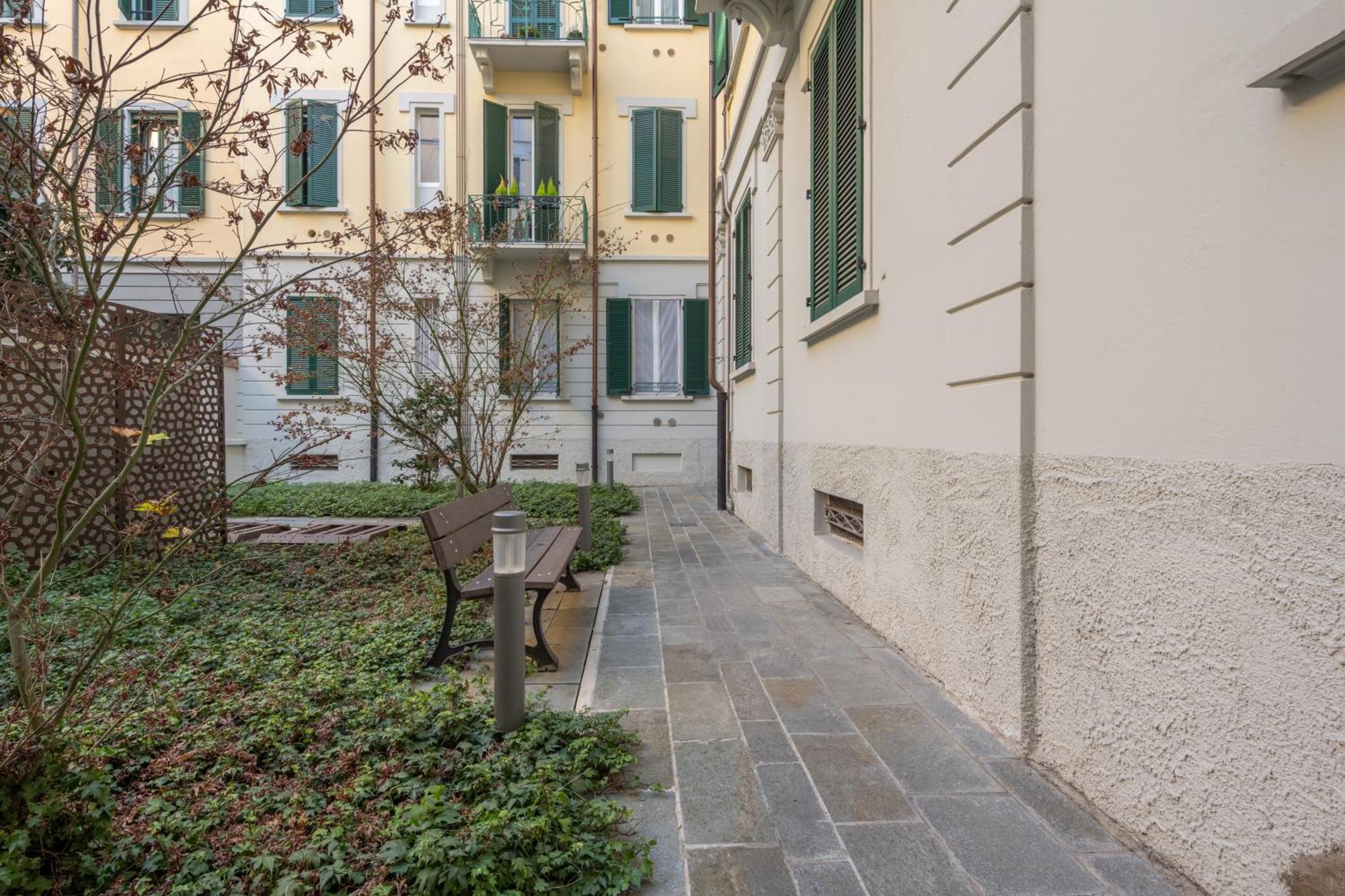We Home - Premuda Boutique, Milano Exteriör bild